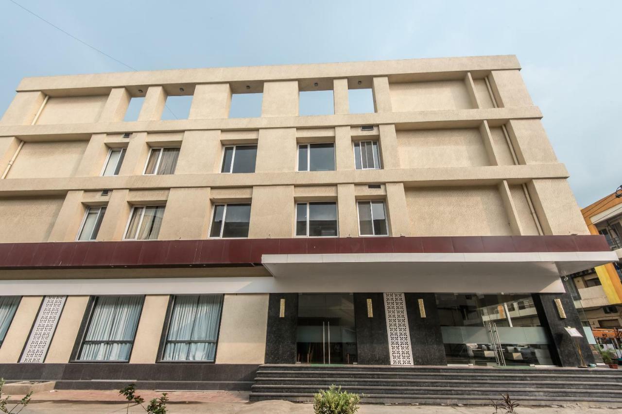 Hotel Gopalas Residency Bhiwandi Exterior photo